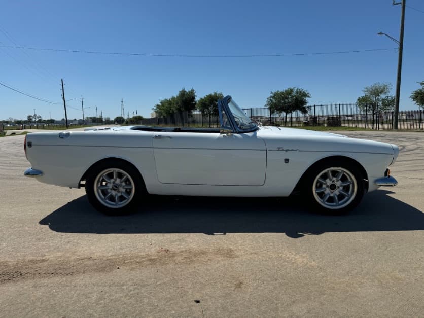 1965 Sunbeam Tiger thumbnail 3