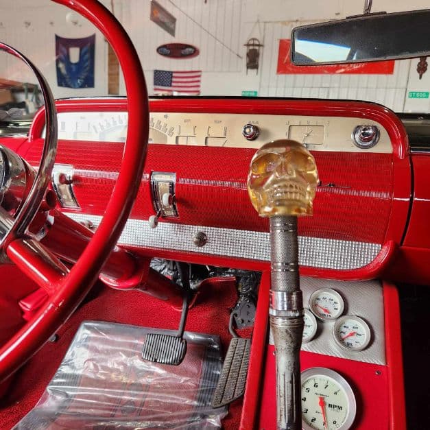 1954 Lincoln Capri thumbnail 6