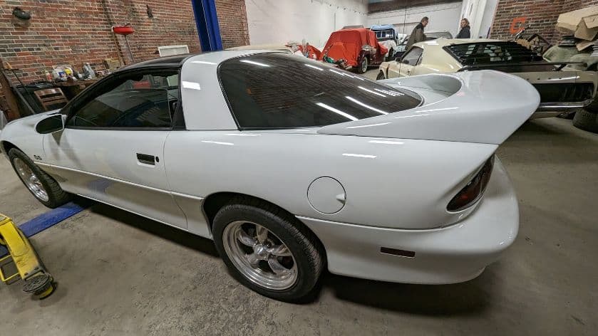 1997 Chevrolet Camaro Z28 thumbnail 11