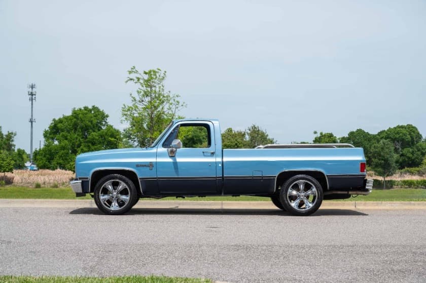 1985 Chevrolet C/K10 thumbnail 5