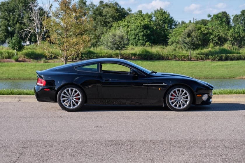 2003 Aston Martin Vanquish thumbnail 3