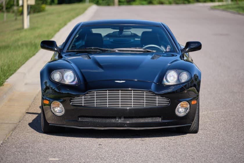 2003 Aston Martin Vanquish thumbnail 5