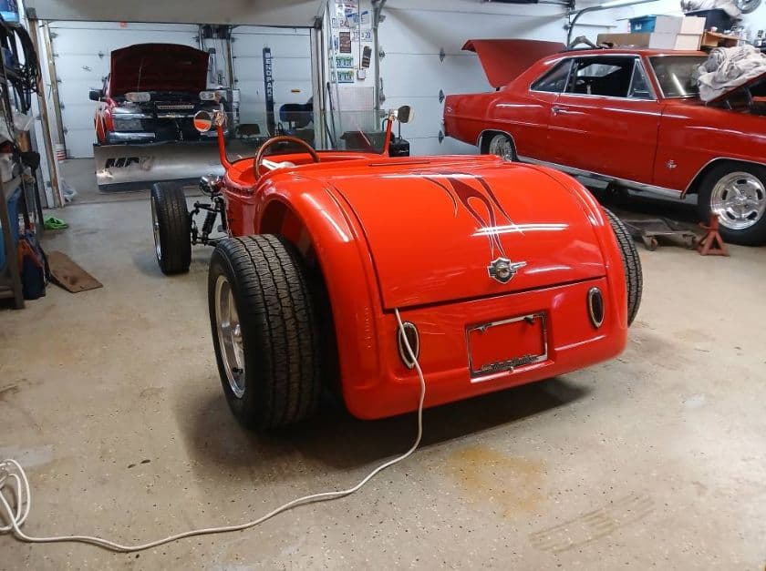 1932 Ford Roadster thumbnail 7