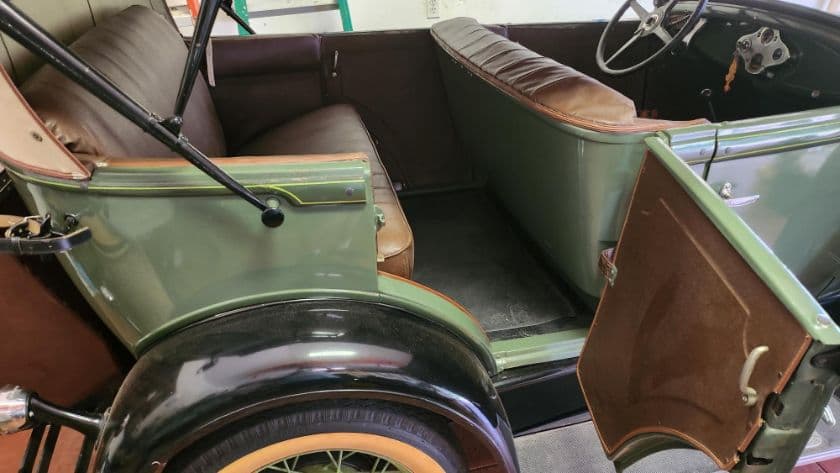 1931 Ford Phaeton thumbnail 11