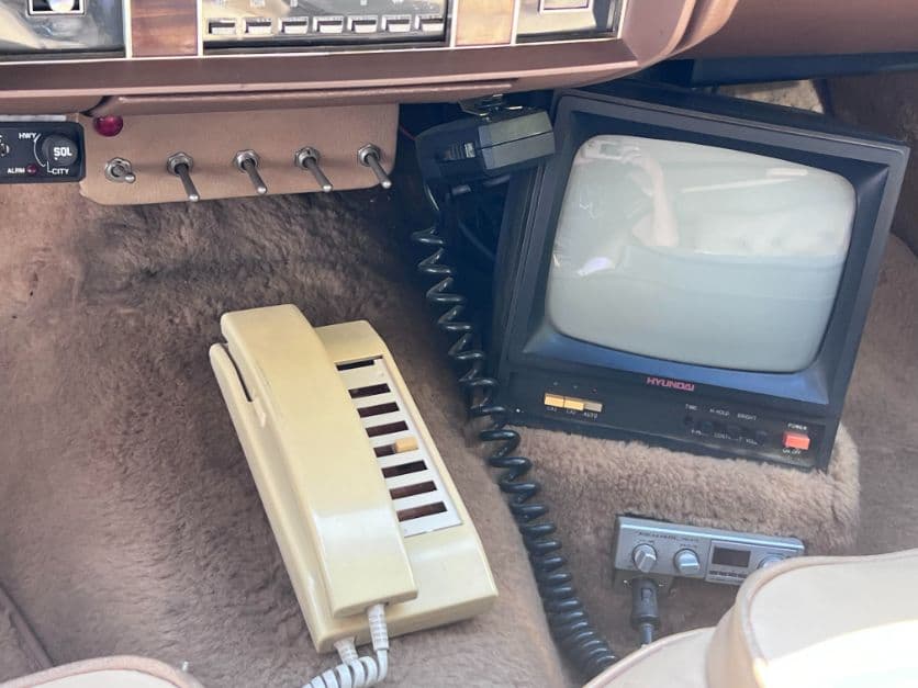 1987 Cadillac Limousine thumbnail 11