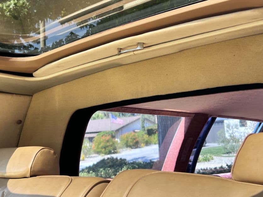 1987 Cadillac Limousine thumbnail 19
