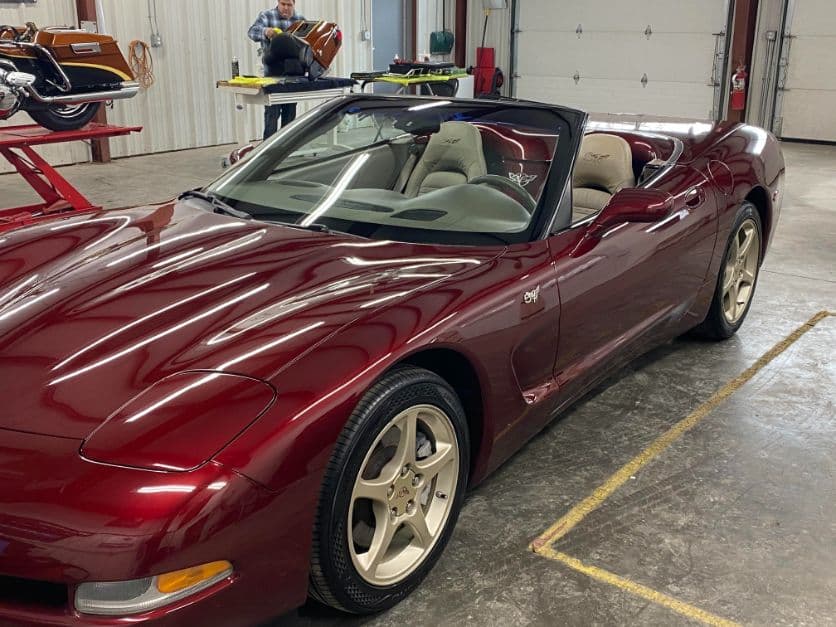 2003 Chevrolet Corvette thumbnail 3