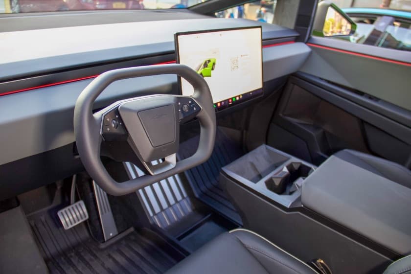 2024 Tesla Cybertruck Foundation Series thumbnail 5