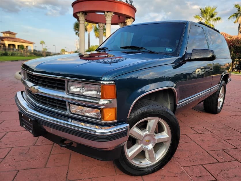 1995 Tahoe LS — photo 1