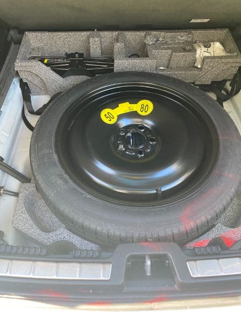 2019 Volvo XC60 thumbnail 3