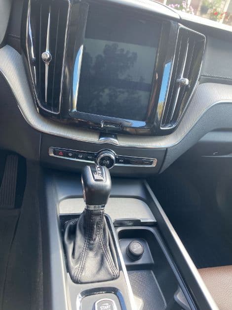 2019 Volvo XC60 thumbnail 10