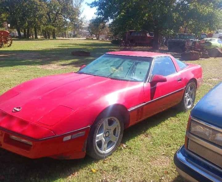 1984 Chevrolet Corvette — photo 1