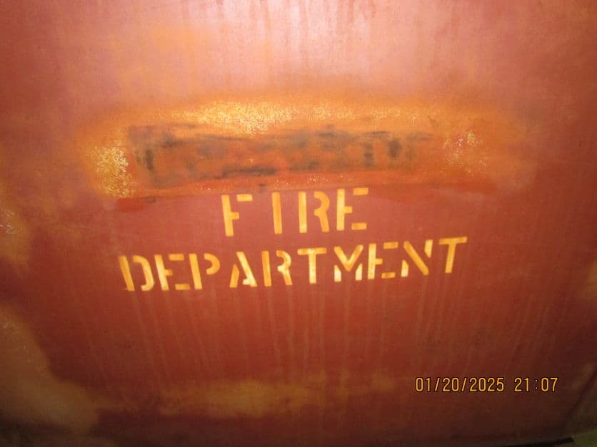 1940 Ford Fire Truck thumbnail 3