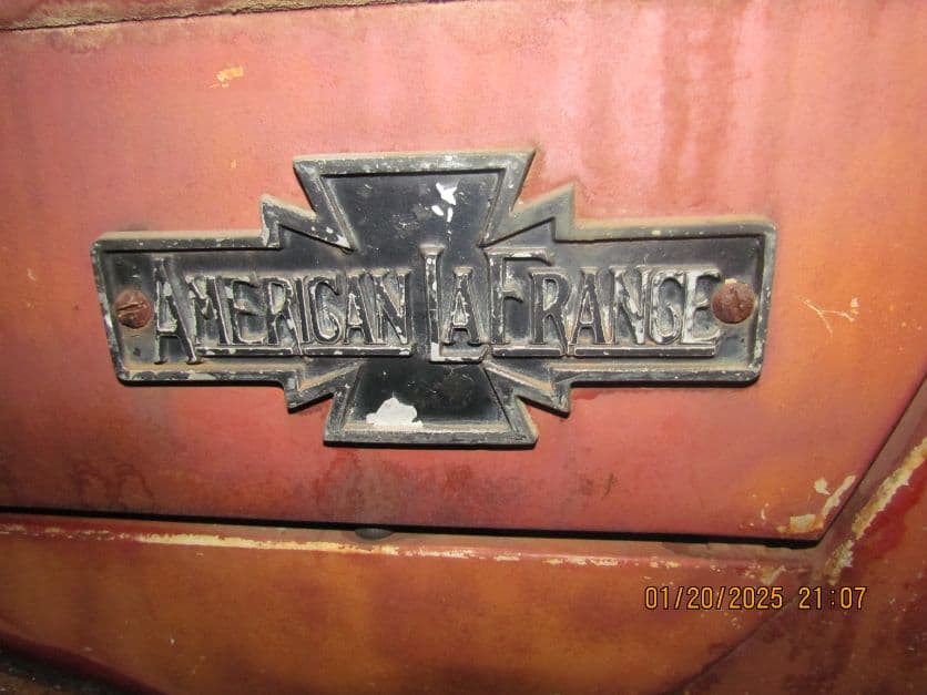 1940 Ford Fire Truck thumbnail 4