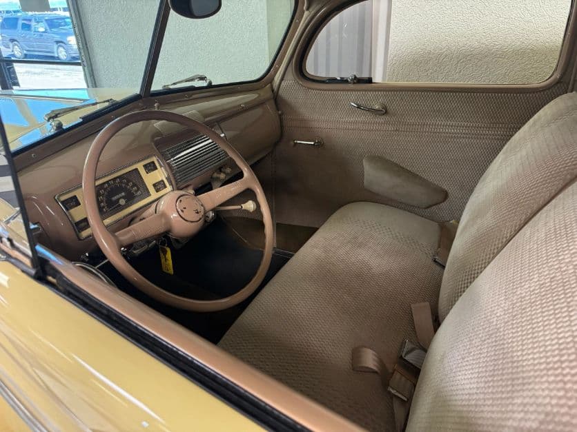 1940 Ford Tudor thumbnail 5