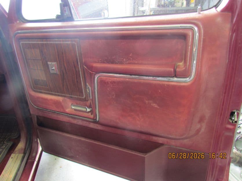 1984 Ford F150 thumbnail 23