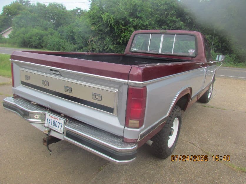 1984 Ford F150 thumbnail 9