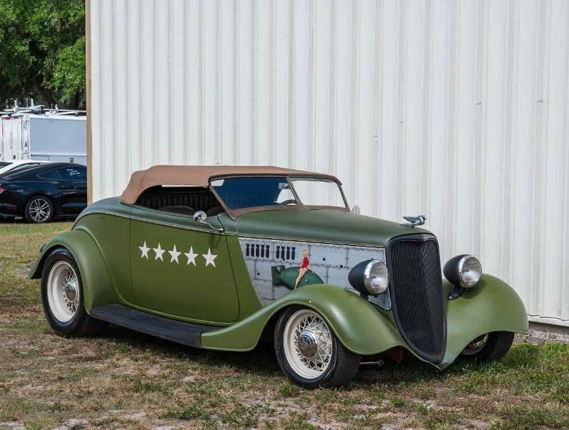1933 Ford Roadster — photo 1