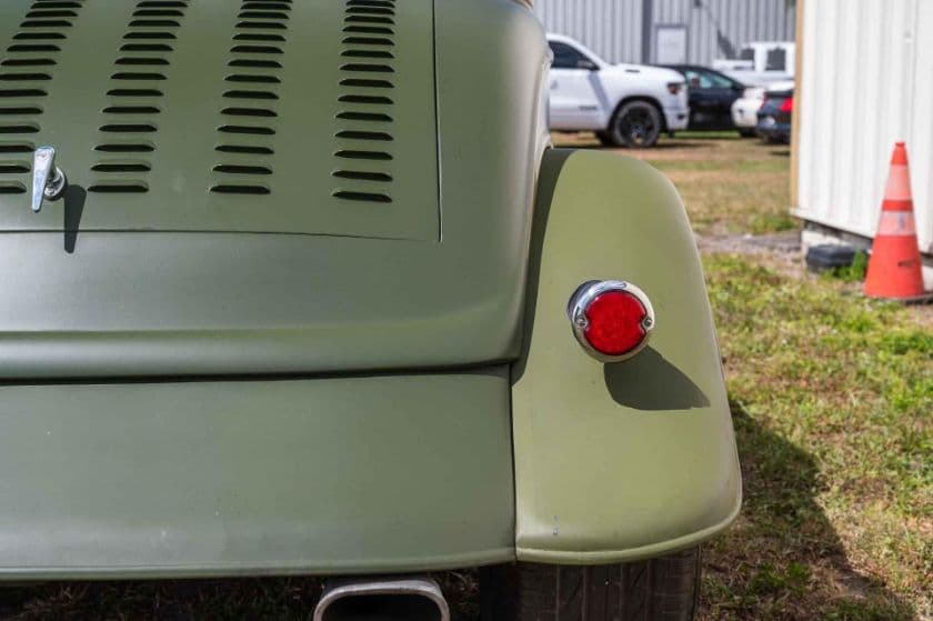 1933 Ford Roadster thumbnail 15