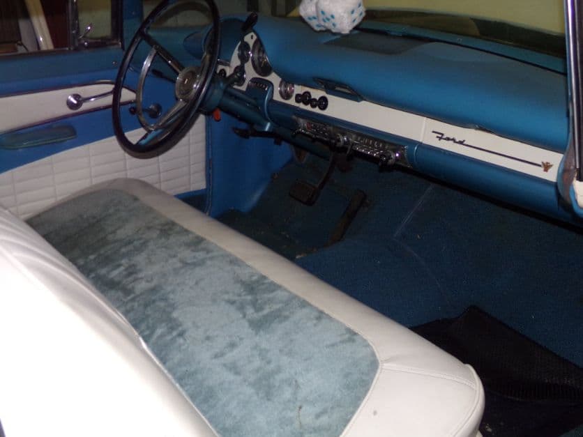 1956 Ford Crown Victoria thumbnail 5