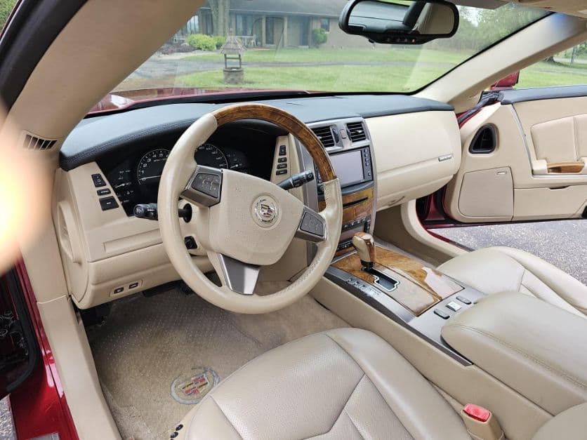 2009 Cadillac XLR thumbnail 6