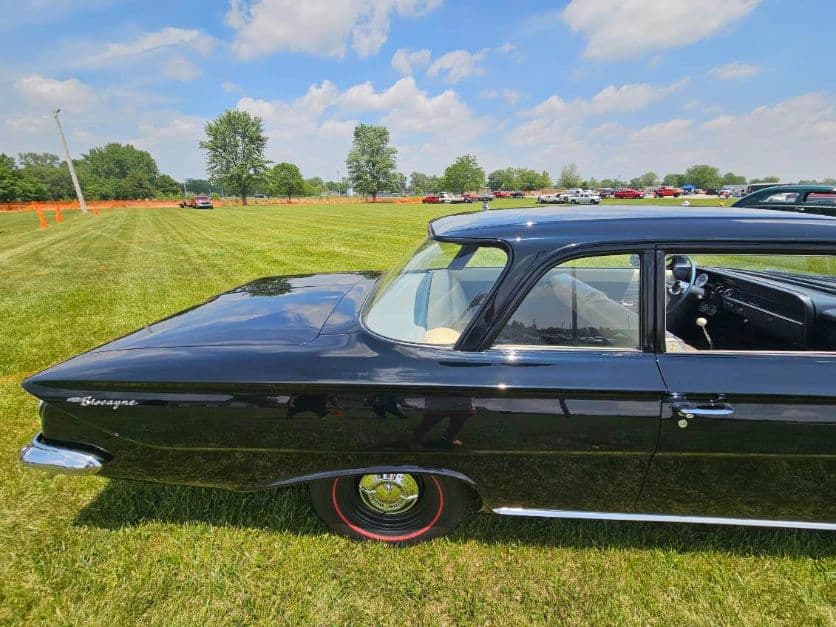 1961 Chevrolet Biscayne thumbnail 12