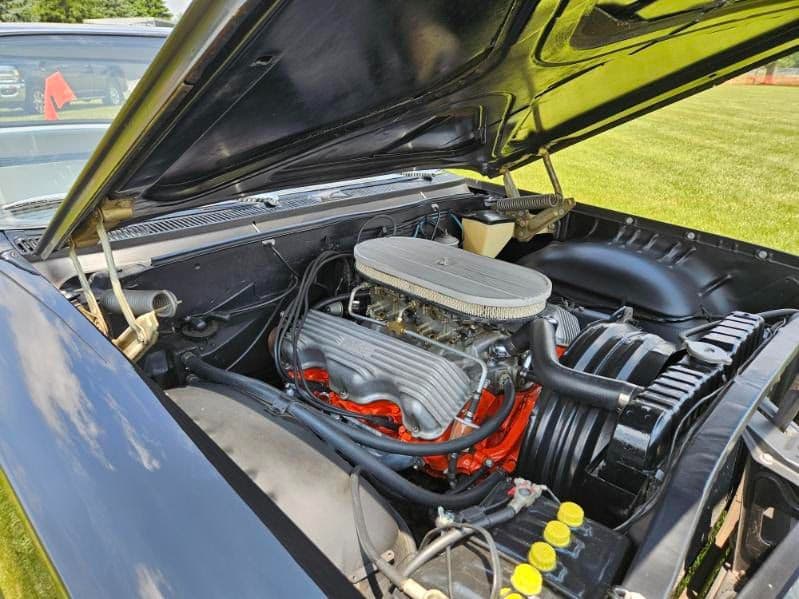 1961 Chevrolet Biscayne thumbnail 7