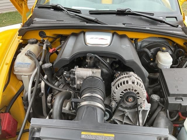 2004 Chevrolet SSR Convertible-Pickup thumbnail 7