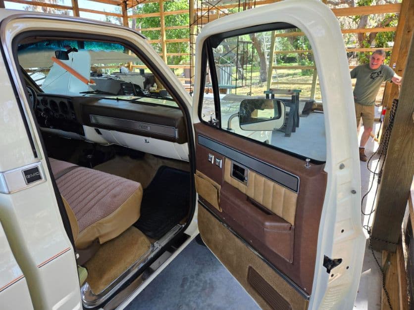 1981 GMC Sierra Classic thumbnail 9