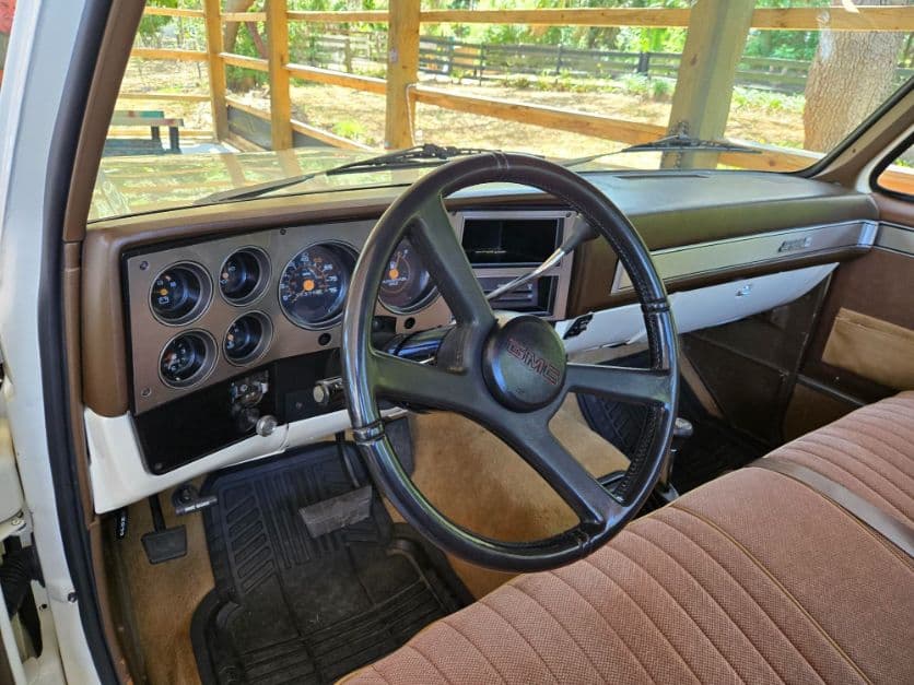 1981 GMC Sierra Classic thumbnail 7
