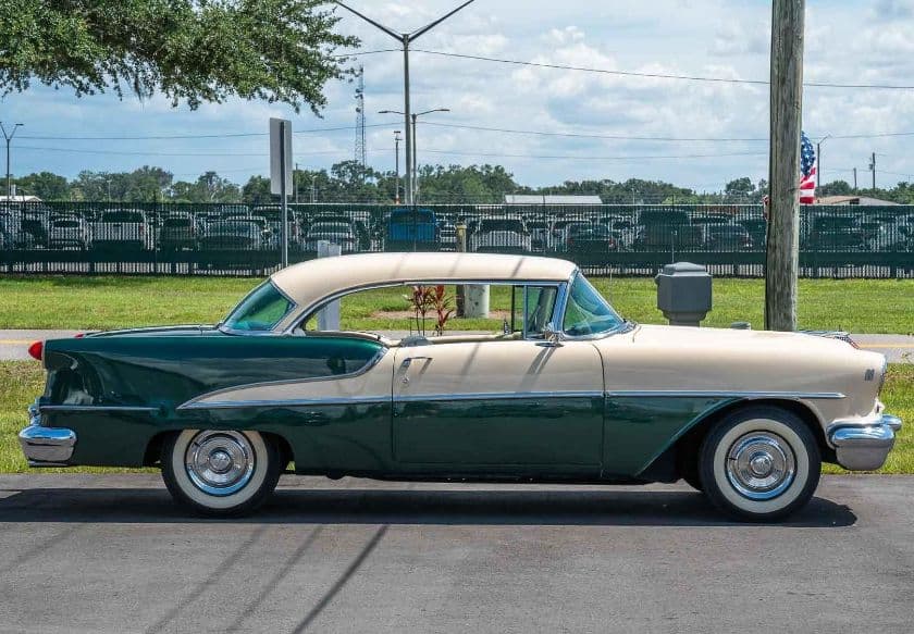 1955 Oldsmobile Rocket 88 — photo 1