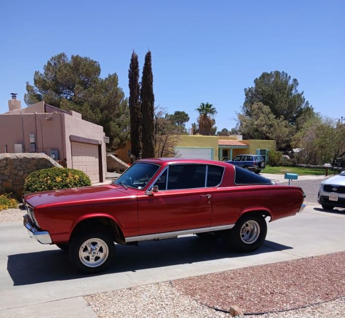 1966 Plymouth Barracuda thumbnail 3