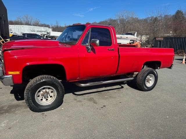 1987 GMC 2500 Pickup — photo 1