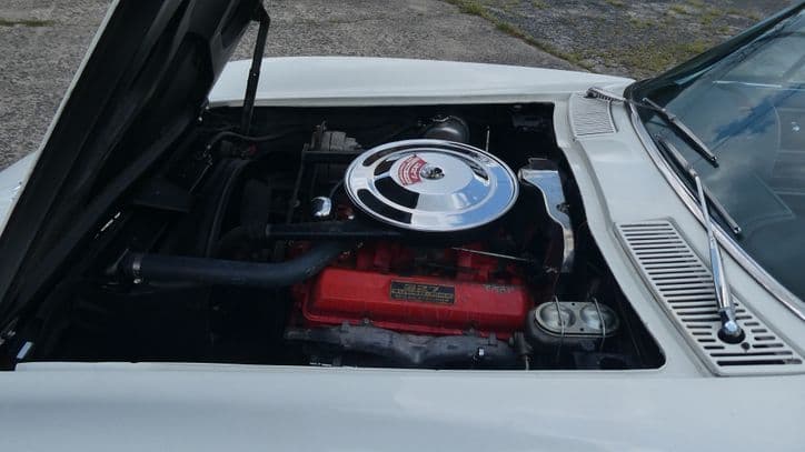1965 Chevrolet Corvette Roadster thumbnail 12