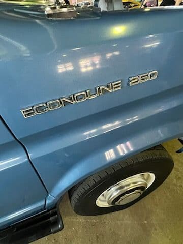 1985 Ford Econoline thumbnail 7
