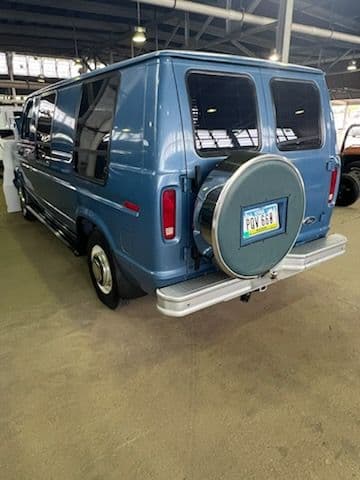 1985 Ford Econoline thumbnail 9