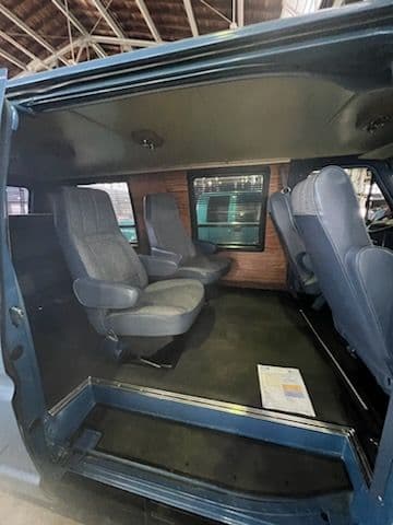 1985 Ford Econoline thumbnail 11