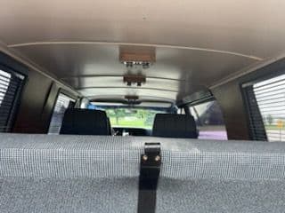1985 Ford Econoline thumbnail 15