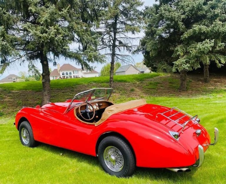 1952 Jaguar XK120 thumbnail 3