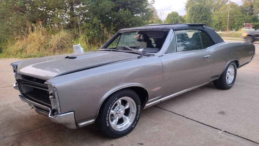 1966 Pontiac Le Mans — photo 1