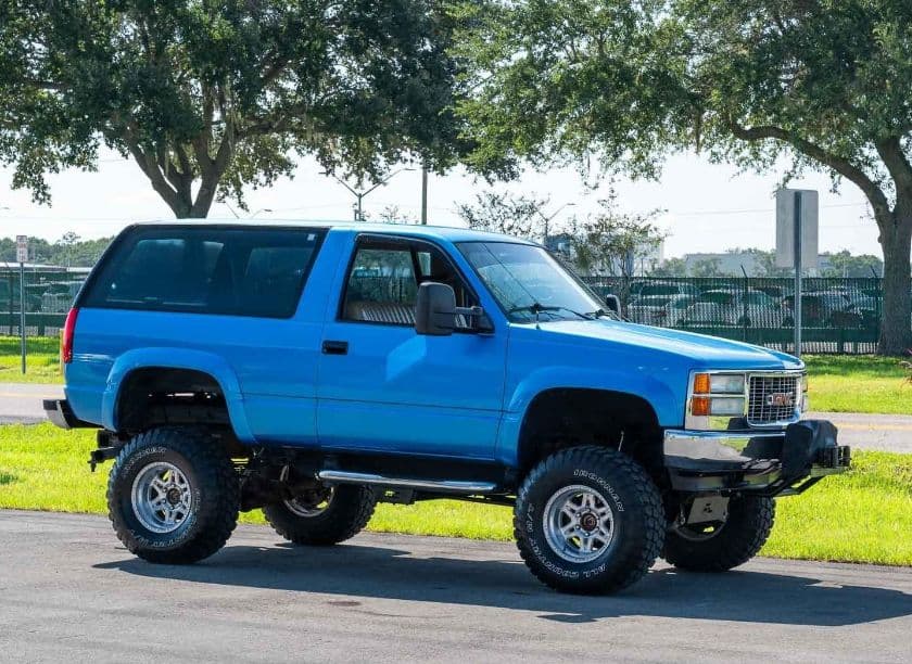 1992 GMC Yukon — photo 1