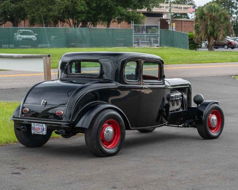1932 Ford Coupe thumbnail 4