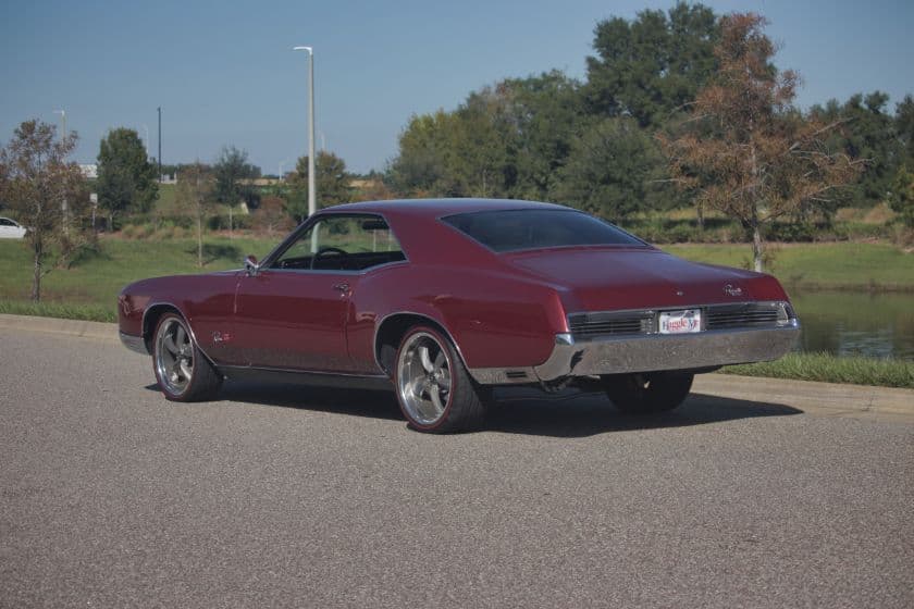 1966 Buick Riviera GS thumbnail 4