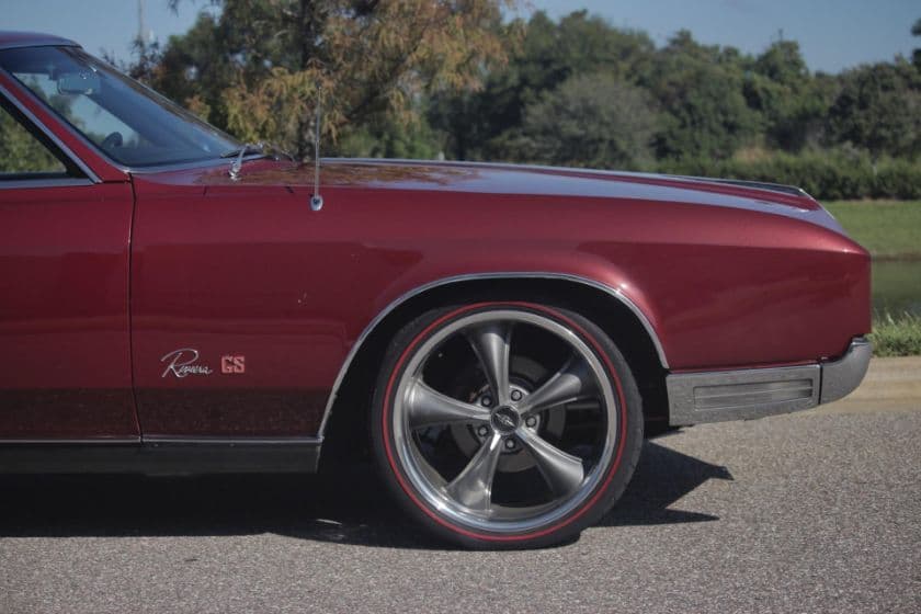 1966 Buick Riviera GS thumbnail 7