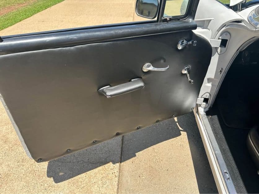 1955 Chevrolet Handyman thumbnail 16