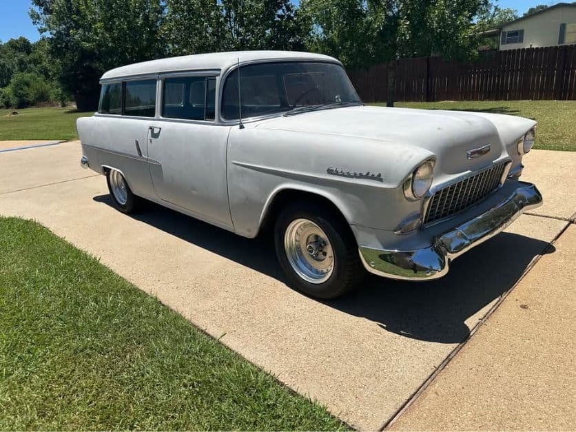 1955 Chevrolet Handyman — photo 1