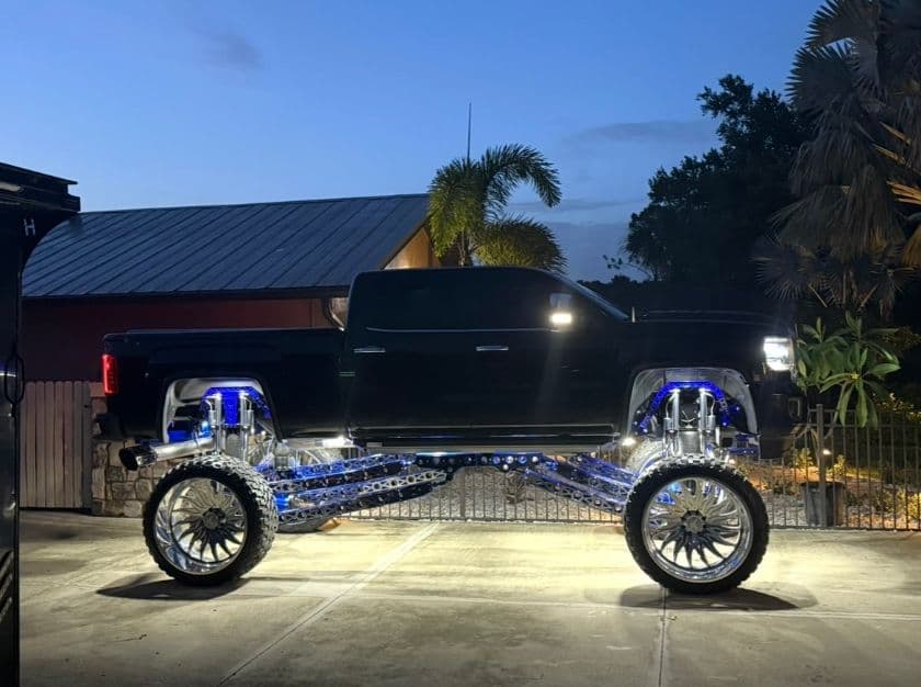 2016 GMC 2500 thumbnail 18