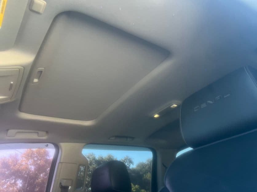 2016 GMC 2500 thumbnail 5