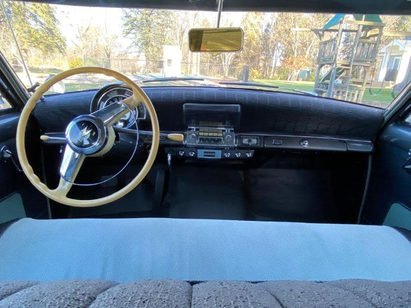 1953 Kaiser Manhattan thumbnail 10