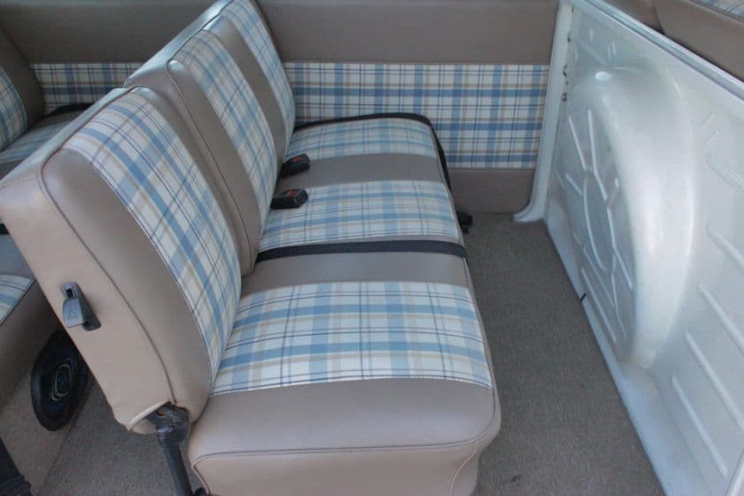 1992 Volkswagen Bus thumbnail 4